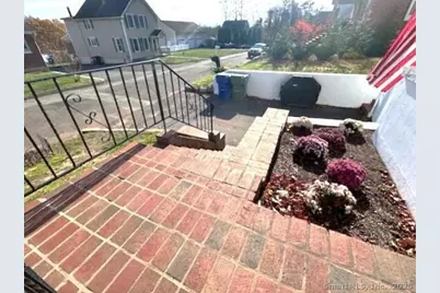 30 Clinton Place, Wallingford, CT 06492 - Photo 4