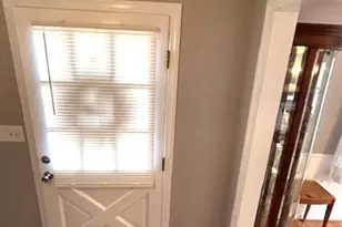 30 Clinton Pl, Wallingford, CT 06492 - Photo 10