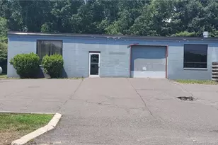 19 Sandscreen Rd, Avon, CT 06001 - Photo 1