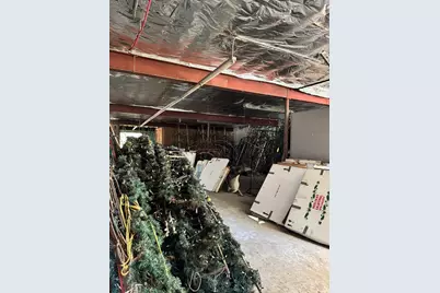 19 Sandscreen Road #Left Side, Avon, CT 06001 - Photo 22