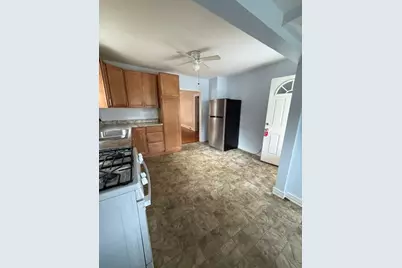 593 Plank Road, Waterbury, CT 06705 - Photo 1