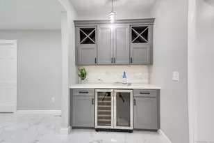 175 Scarborough St, Hartford, CT 06105 - Photo 10