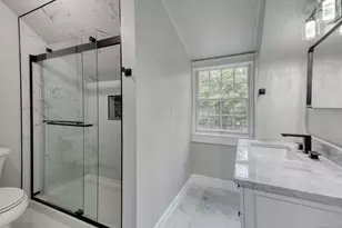 175 Scarborough St, Hartford, CT 06105 - Photo 30