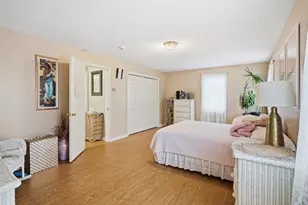 35 Fairfield Ln, Bloomfield, CT 06002 - Photo 34