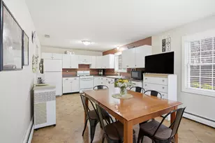 35 Fairfield Ln, Bloomfield, CT 06002 - Photo 22