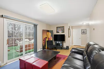 35 Fairfield Lane, Bloomfield, CT 06002 - Photo 12