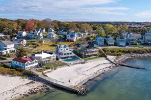 223 Giants Neck Rd, East Lyme, CT 06357 - Photo 2