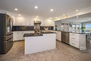 223 Giants Neck Rd, East Lyme, CT 06357 - Photo 6