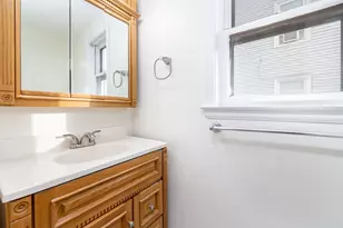 112 Market St, New Britain, CT 06051 - Photo 6