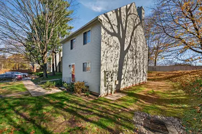 30 Larkspur Drive #30, Cromwell, CT 06416 - Photo 32