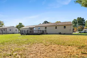 12 Riviera Dr, Enfield, CT 06082 - Photo 4