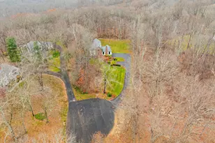 40 Hull Pl, Ridgefield, CT 06877 - Photo 40