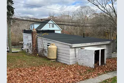 231 Poquonnock Road, Groton, CT 06340 - Photo 4