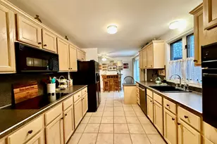 9 Sachem Dr, Marlborough, CT 06447 - Photo 8