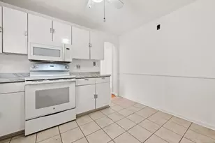 95 Elmer Ave, Hamden, CT 06514 - Photo 6