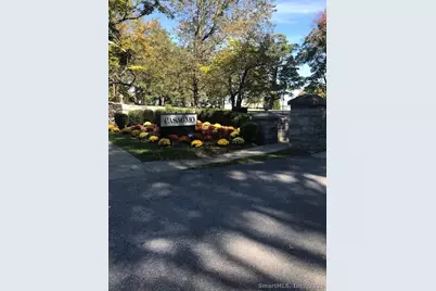 8 Stebbins Close #8, Ridgefield, CT 06877 - Photo 2