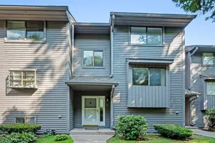 250 Conestoga Way, Glastonbury, CT 06033 - Photo 2