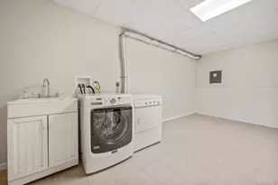 250 Conestoga Way, Glastonbury, CT 06033 - Photo 32