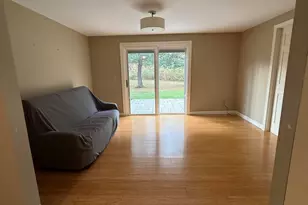 5 Barrington Dr, Wethersfield, CT 06109 - Photo 10