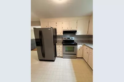 5 Barrington Drive #APT D, Wethersfield, CT 06109 - Photo 8