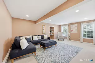 15 Mulberry Ln, Middletown, CT 06457 - Photo 6