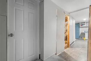 212 Denver Ave, Bridgeport, CT 06605 - Photo 32