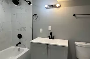 22 Hawthorne St, Norwich, CT 06360 - Photo 10