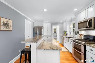 154 Clifton Ave, West Hartford, CT 06107 - Photo 8
