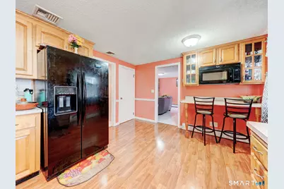 172 Eddy Lane, Newington, CT 06111 - Photo 10