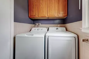 172 Eddy Ln, Newington, CT 06111 - Photo 8