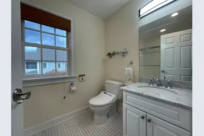 1 Northfield Street #B, Greenwich, CT 06830 - Photo 18