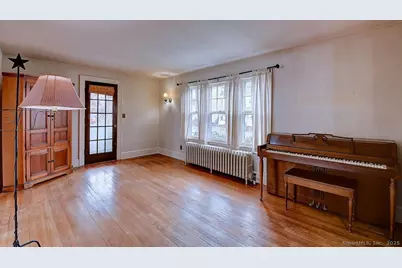 24 New Street, Naugatuck, CT 06770 - Photo 8