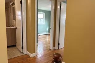 10 Greenbrier Dr, Bloomfield, CT 06002 - Photo 32