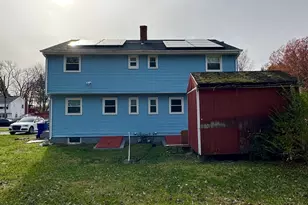 10 Greenbrier Dr, Bloomfield, CT 06002 - Photo 4