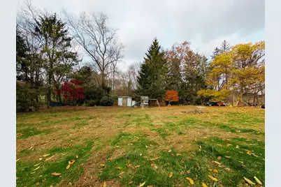 205 Nichols Avenue, Shelton, CT 06484 - Photo 20