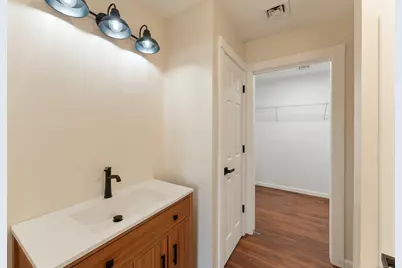 10 School Street Ext, Plainfield, CT 06374 - Photo 12