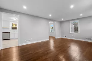 52 William St, North Haven, CT 06473 - Photo 6