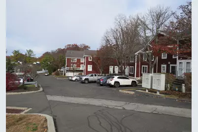 7 Dean Street #304, Danbury, CT 06810 - Photo 18