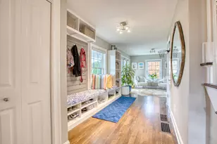 24 Harold St, Greenwich, CT 06807 - Photo 6