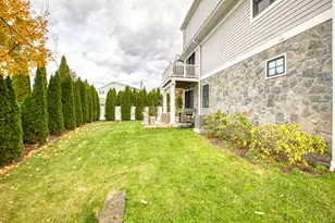 24 Harold St, Greenwich, CT 06807 - Photo 2