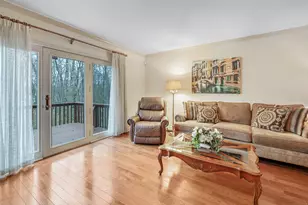 304 Summerfield Gardens, Shelton, CT 06484 - Photo 16