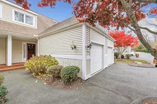 304 Summerfield Gardens, Shelton, CT 06484 - Photo 4