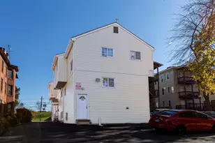 71 Williams St, Hartford, CT 06120 - Photo 4