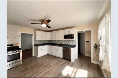22 Hodge Avenue, Ansonia, CT 06401 - Photo 18