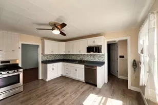 22 Hodge Ave, Ansonia, CT 06401 - Photo 18