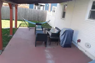 11 Parkview Dr, Southington, CT 06479 - Photo 4