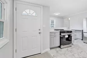 366 Columbus Ave, Stratford, CT 06615 - Photo 14