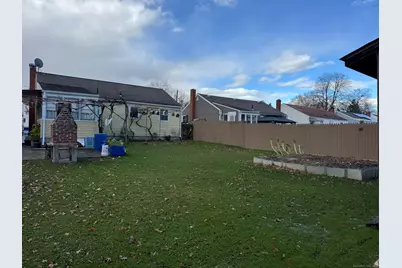 111 Harvard Street, Hartford, CT 06106 - Photo 2