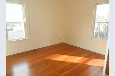 191 Bradley Avenue, Meriden, CT 06451 - Photo 10