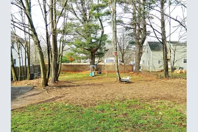 191 Bradley Avenue, Meriden, CT 06451 - Photo 16